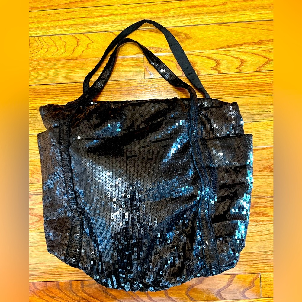 Sequins tote